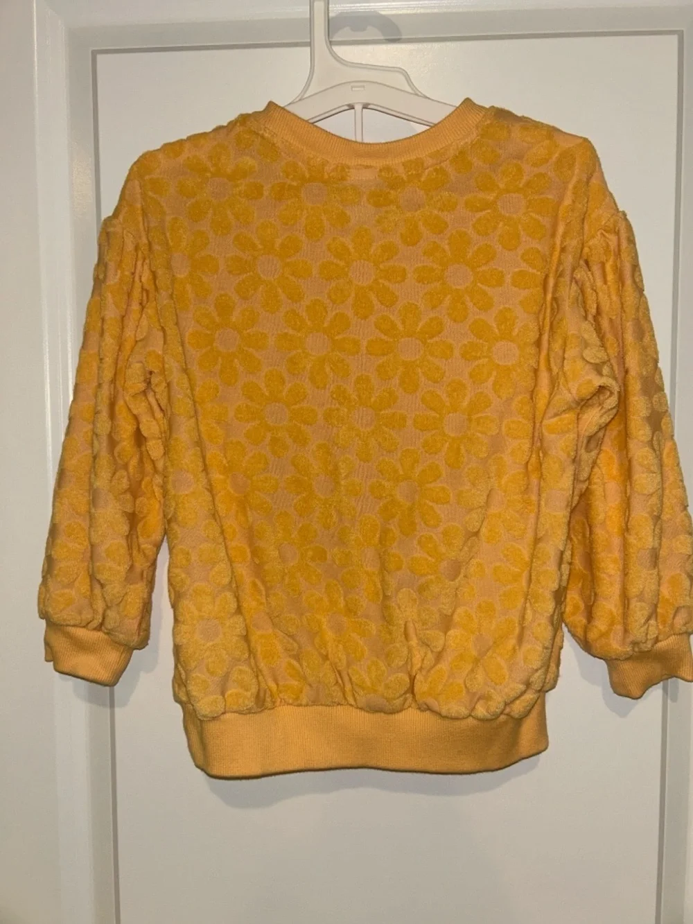 Old Navy Girls 5T Terry Daisy Sweatshirt & Shorts Set Yellow Floral